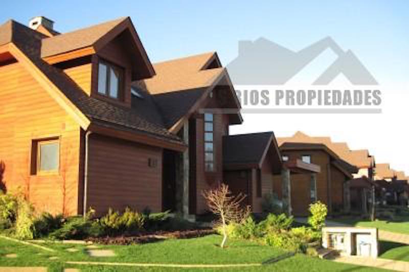 Casa en exclusivo condominio