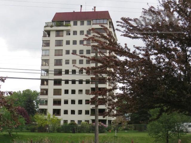 Arriendo departamento Los Robles Isla Teja
