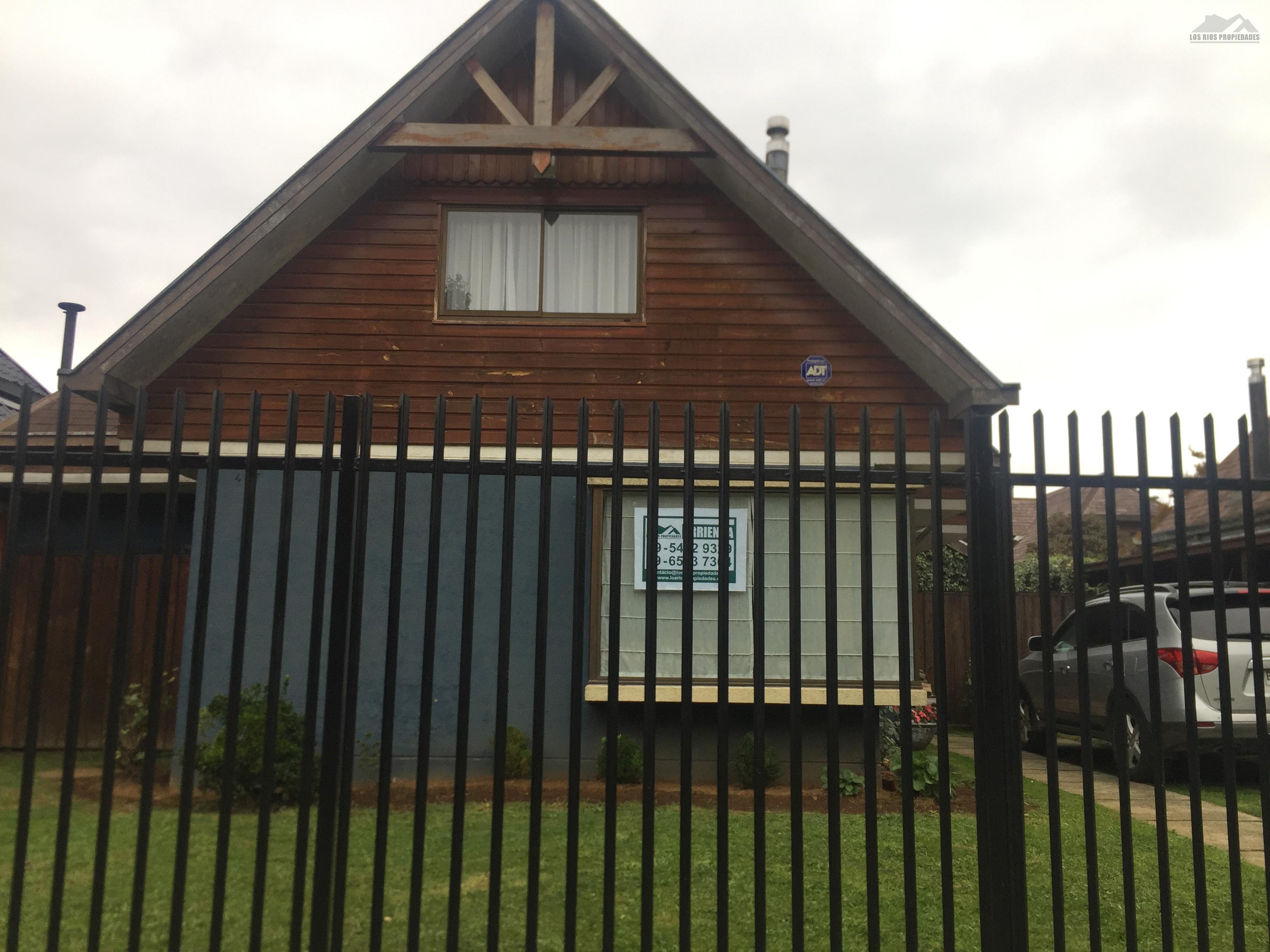 Arriendo casa El Bosque