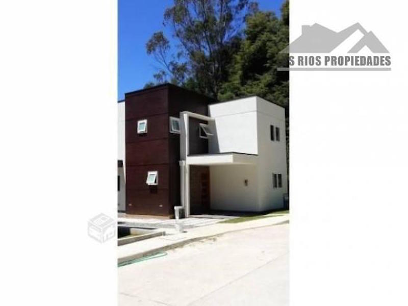 Exclusiva casa Marina Estancilla